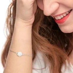 Online Bracciale con rosa in madreperla Bracciali