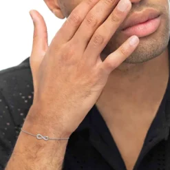 Sale Bracciale infinito con zirconi bianchi Bracciali