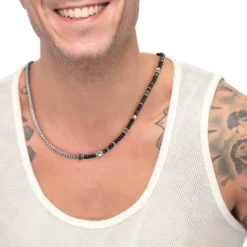 Online Collana catena fish bone con dischetti di onice nera e pietra lavica Collane