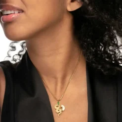 Best Collana catena snake quadrata con serpente pendente Collane