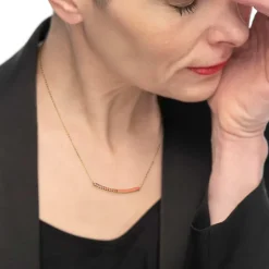 Online Collana con zirconi e smalto Collane