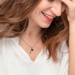 Discount Collana corno pendente e pietra lavica Collane