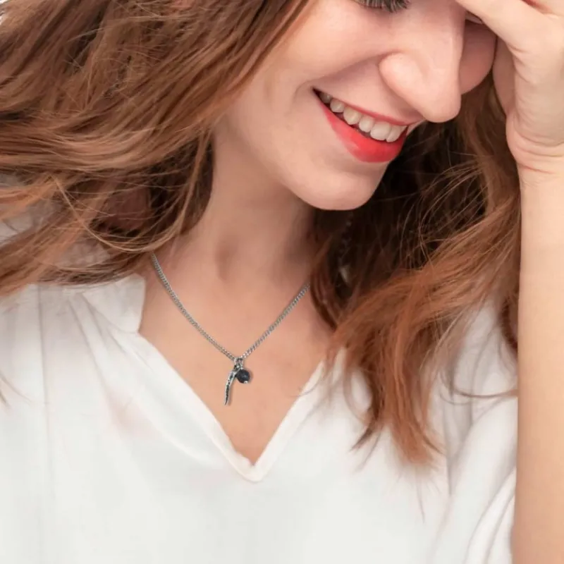 Discount Collana corno pendente e pietra lavica Collane