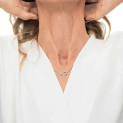 Hot Collana infinito con zirconi bianchi Collane